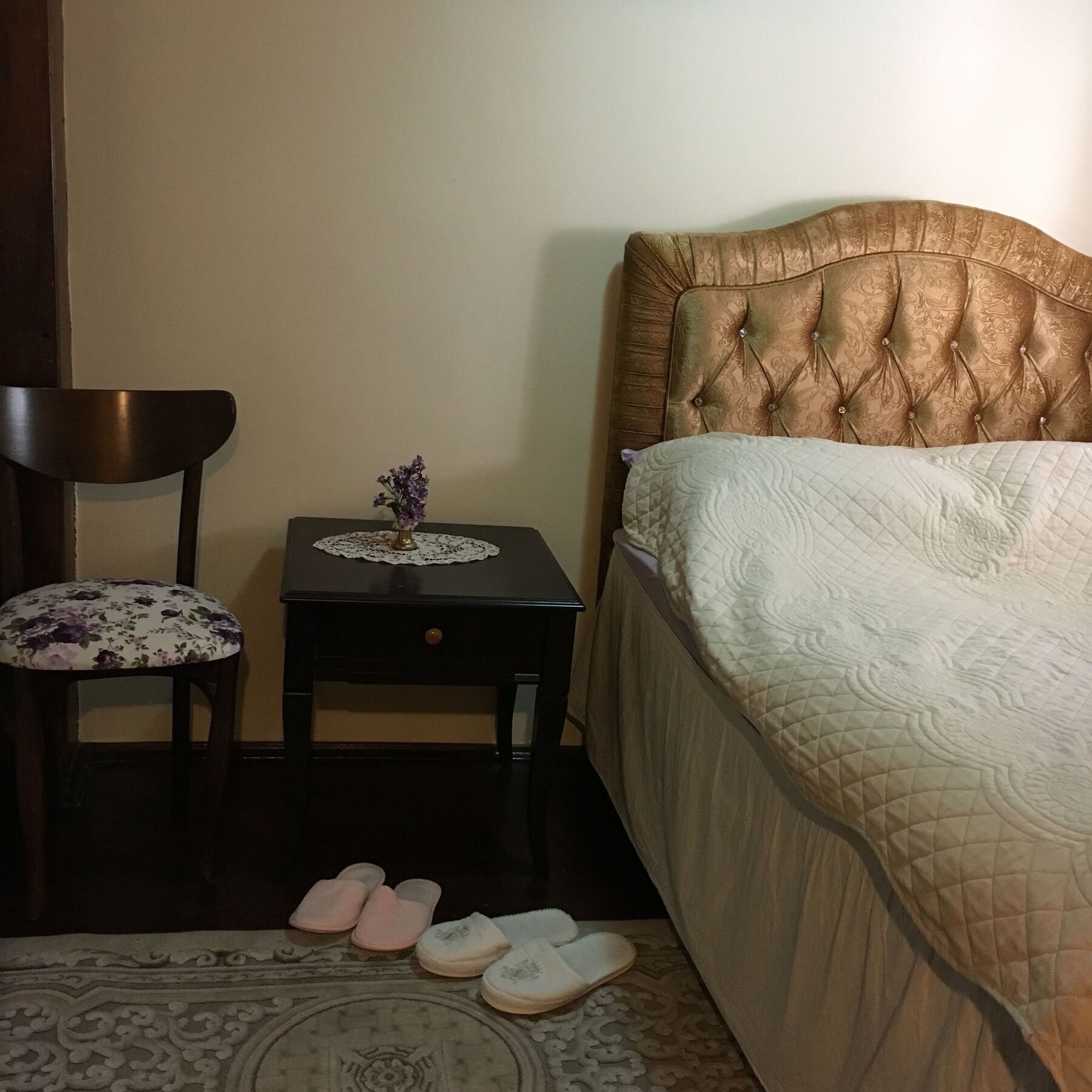 Papazin Konagi Hotel ไอวาลิค ภายนอก รูปภาพ