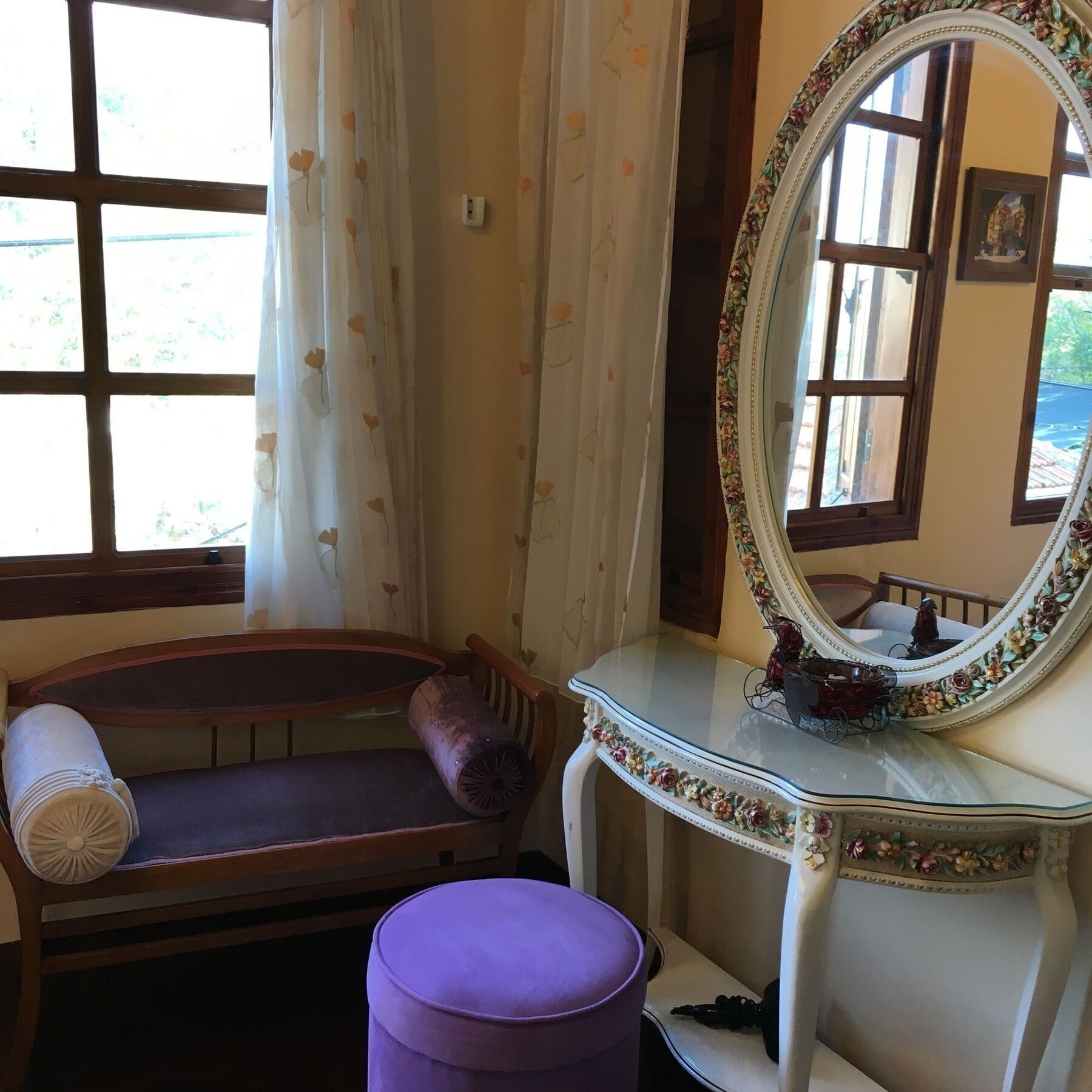 Papazin Konagi Hotel ไอวาลิค ภายนอก รูปภาพ