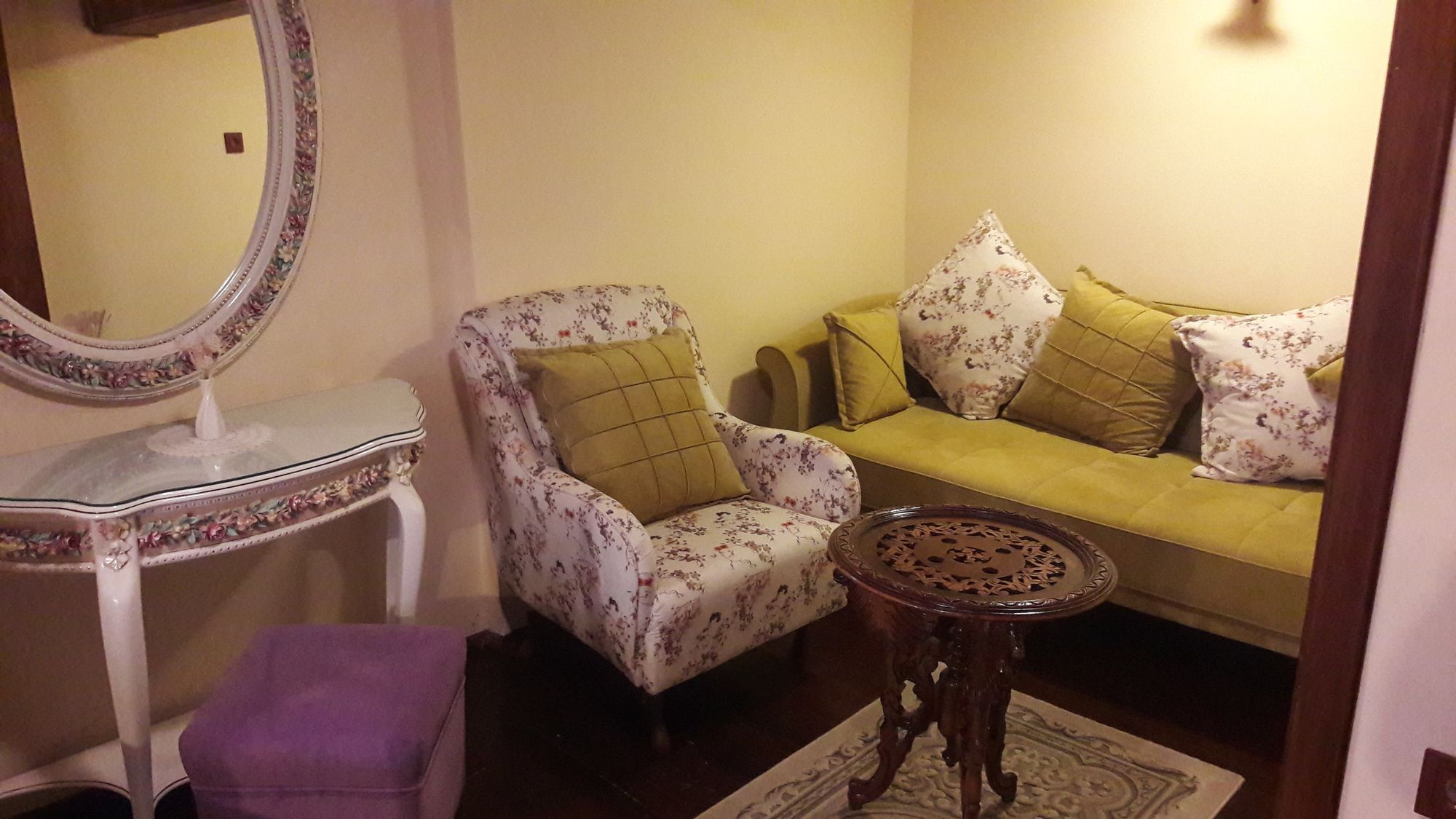 Papazin Konagi Hotel ไอวาลิค ภายนอก รูปภาพ